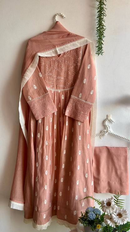 ANTIQUE ROSE