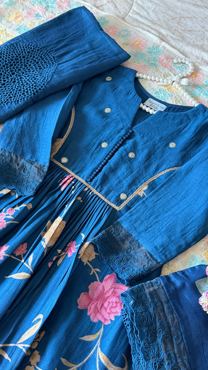 FLORAL BLUE MOON