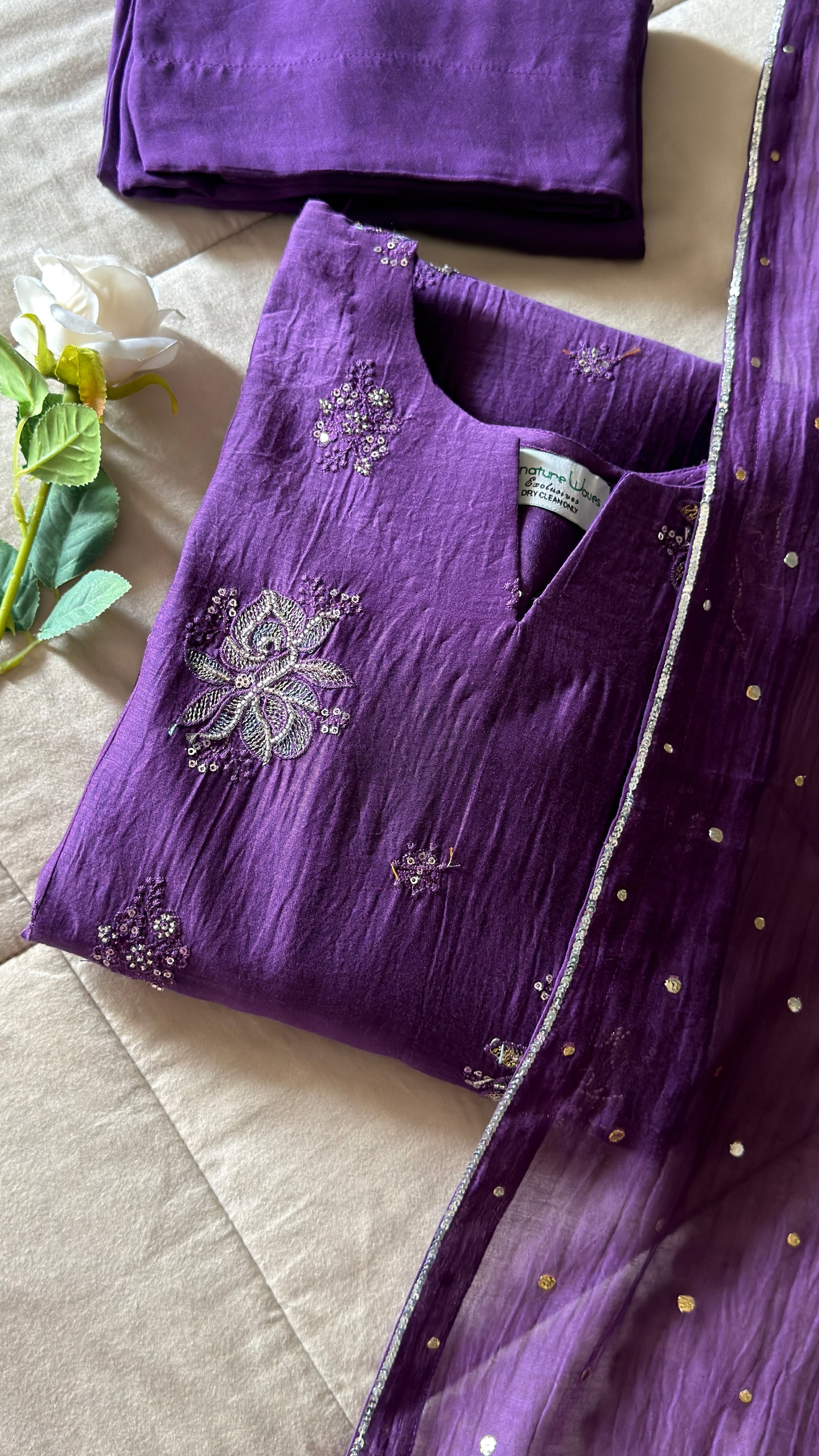 ROYAL AMETHYST