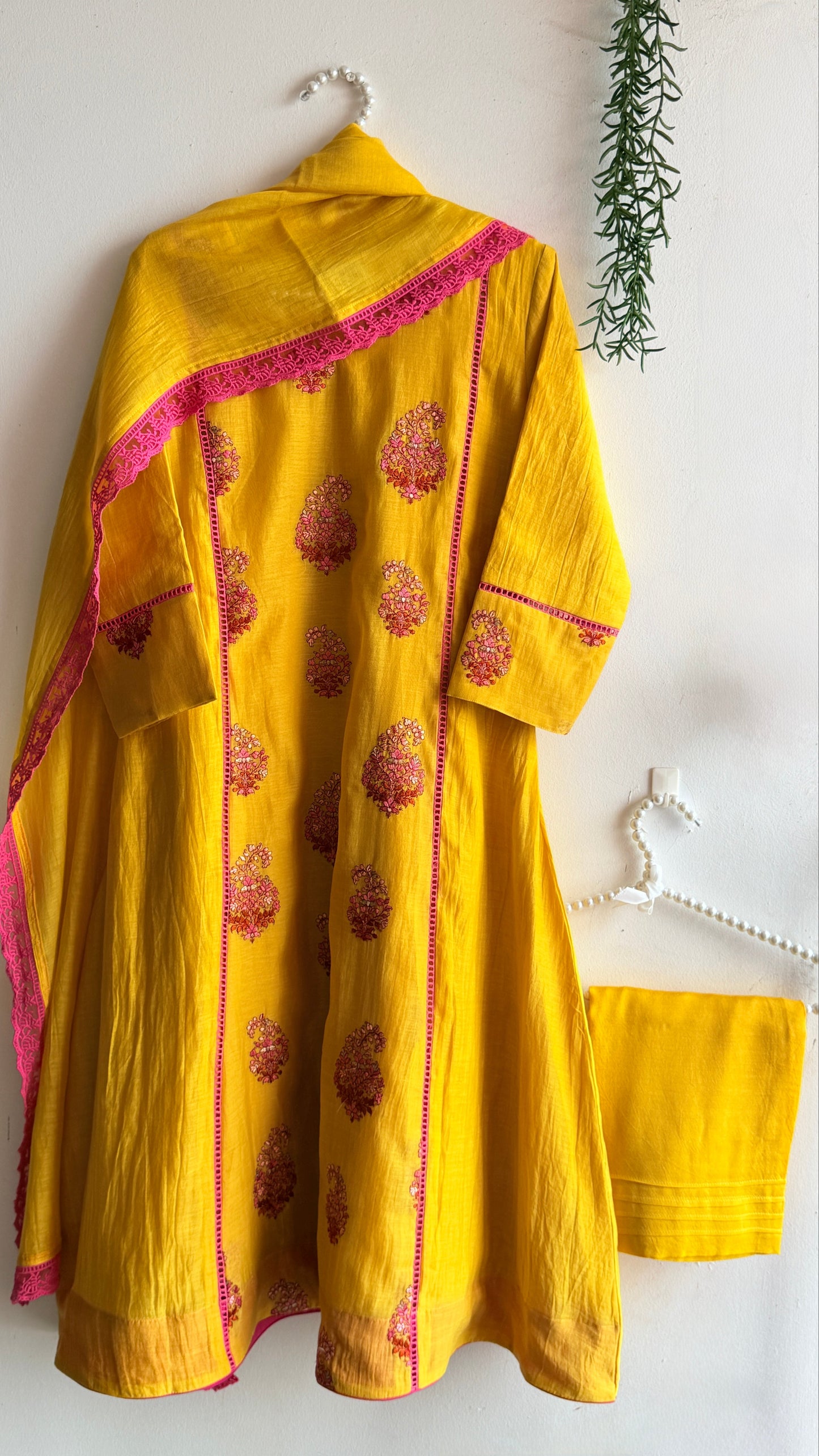 SAFFRON PETALS