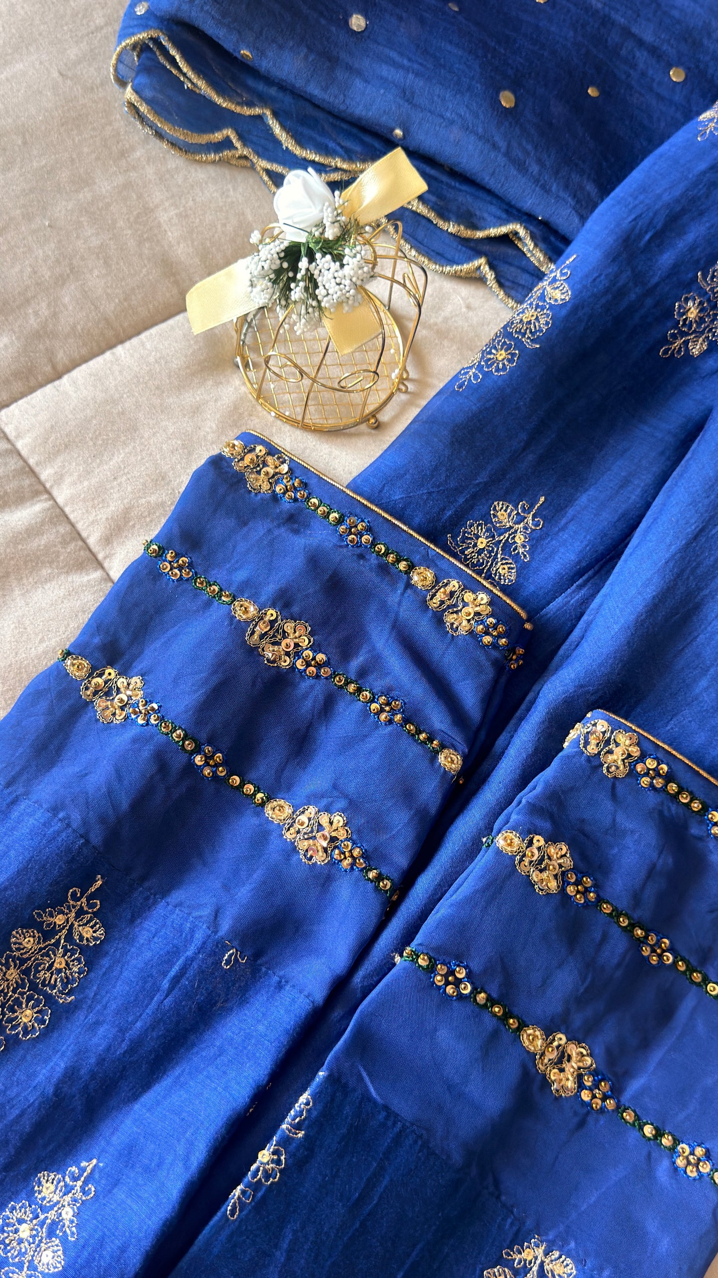 SAPPHIRE ROYALE