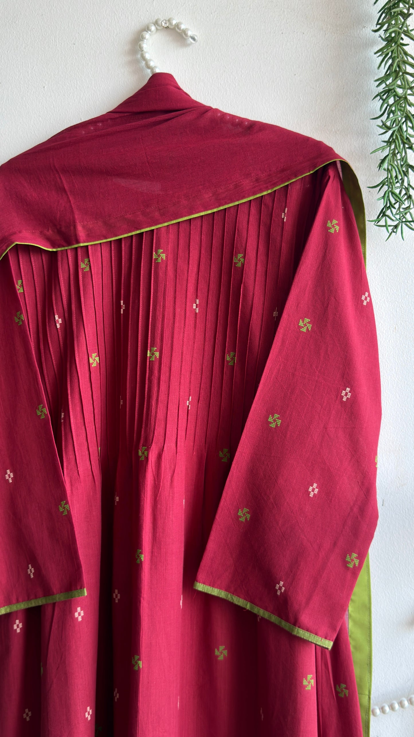 RUBY LEAF