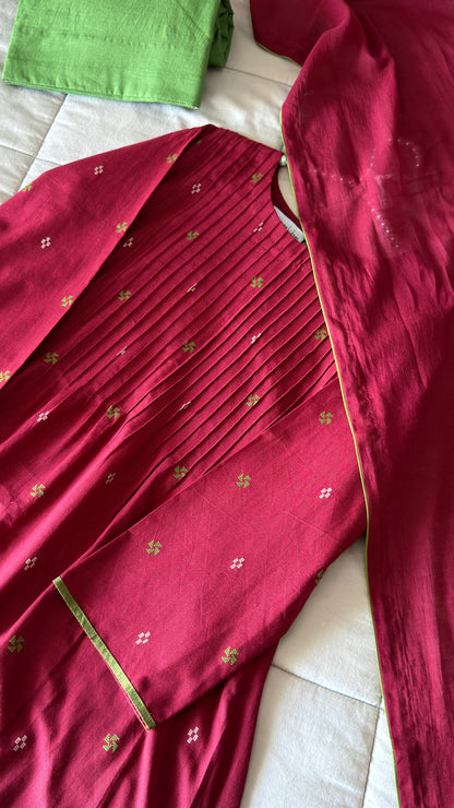 RUBY LEAF