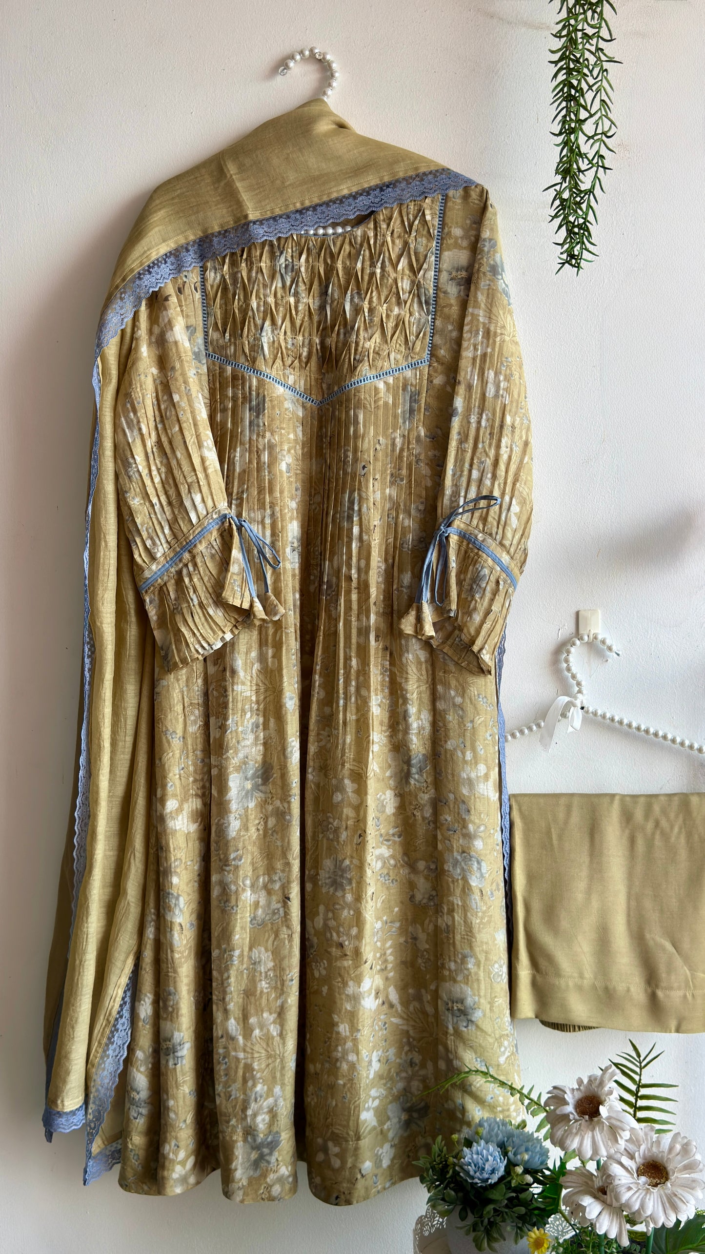 OLIVE GOLD